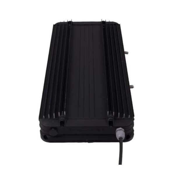 projector-behintaab-B-100w