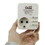 محافظ برق کولر گازی ارت دار افق Ofogh 103 - Image 2